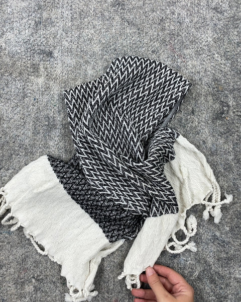 MADAMELIQUE Turkish Black and White Chevron Scarf