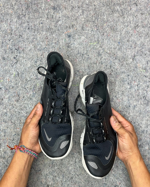 Nike Free Run Black Sneakers, Sz 40 EU