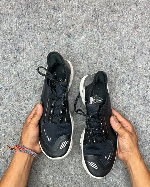 Nike Free Run Black Sneakers, Sz 40 EU