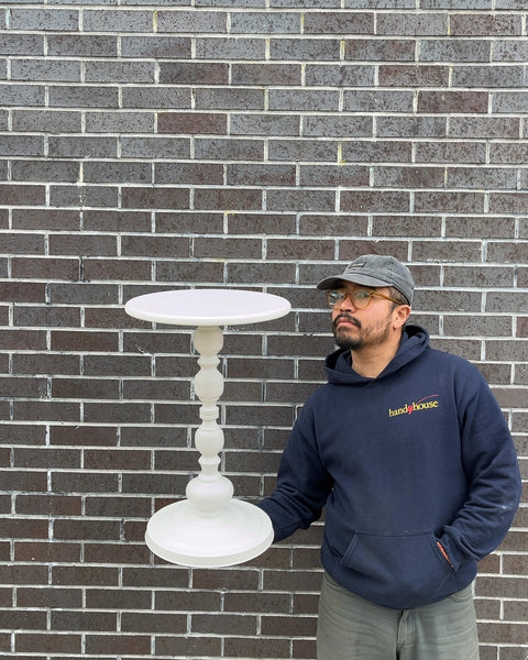 White Metal Accent Table, W13xH21"