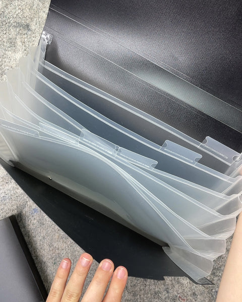 Black Expanding File Folder