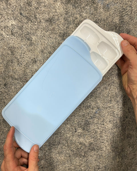 Another Plastic Ice Cube Tray with Lid