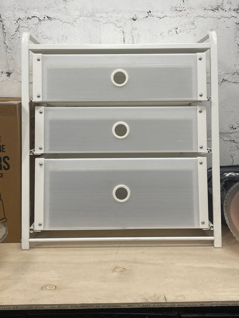 Tote Shelves