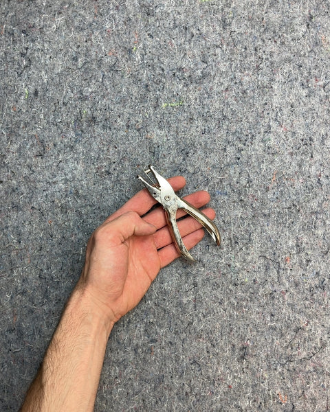 Metal Hole Punch