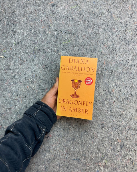 Dragonfly in Amber by Diana Gabaldon