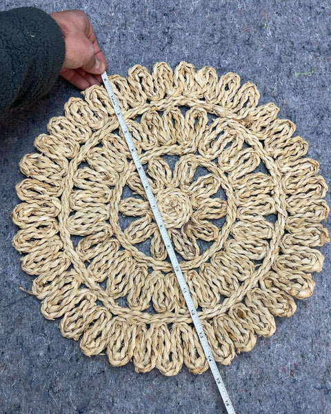 Big Woven Round Placemat, 14"