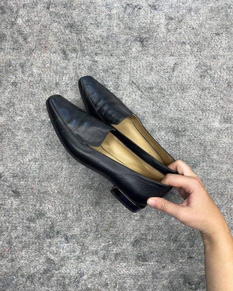 Naturalizer Black Leather Square Toe Loafers, Size US 8W, EU 38