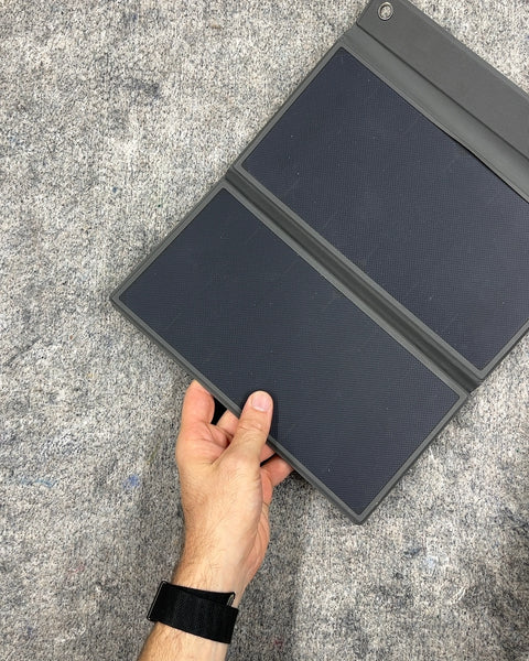 Foldable Solar Panel Charger / Power Bank (2 USB and 1 USB-C Out)