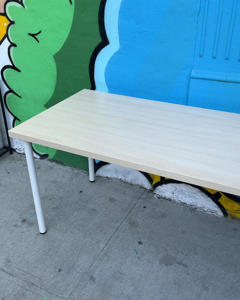 Another IKEA LINNMON / ADILS Desk / Table, W59xD29xH29"