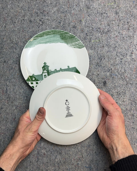 Clipper China Decorative Plates, Set of 2