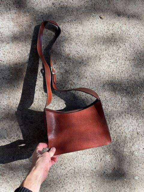 A Pretty Brown Leather Shoulder Bag
