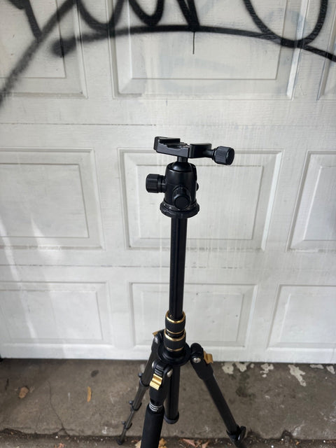 A Serious Camera Tripod With Bag