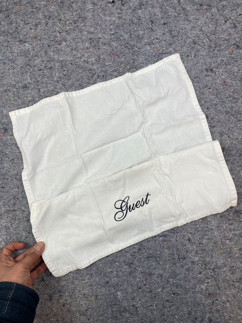 A Towel That Reminds'em Who's the Boss Round Here