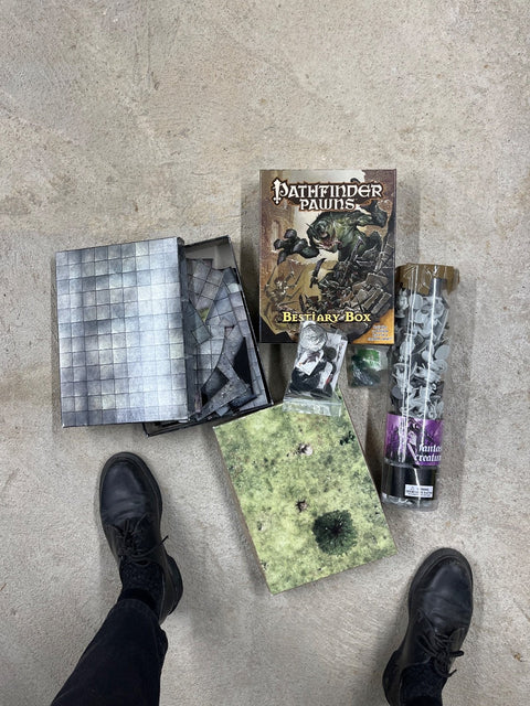 A Whole Dungeons & Dragons Set