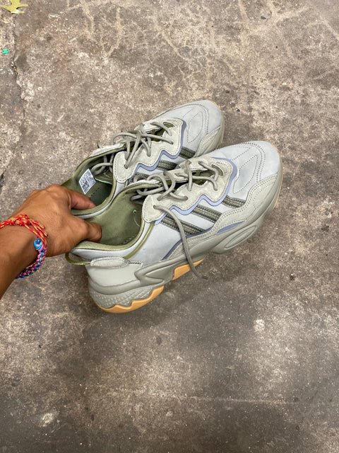Adidas Ozweego, 9 US M or 42.66 EU