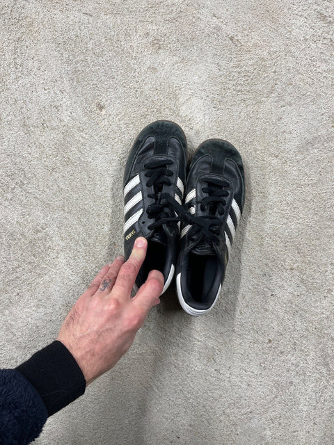Adidas Samba Black Sneakers, US 5Y or EU 37 1/3