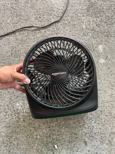 Amazon Basics Tabletop Fan