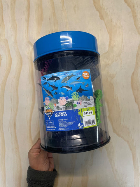 Animal Zone Ocean Bucket