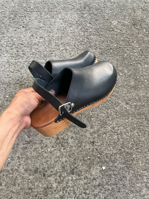 Anthropologie Black Leather Clogs, Sz 41