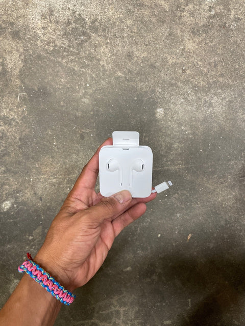 Apple EarPods With Lightning Connector