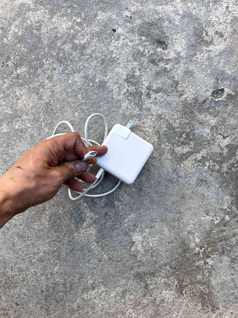 Apple USB-C Charger