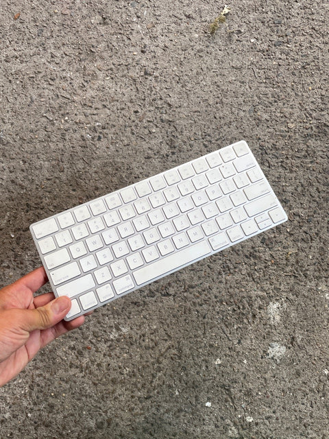 Apple Wireless Keyboard
