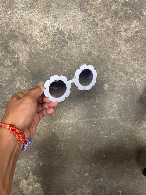 Art the Clown White Flower Sunglasses
