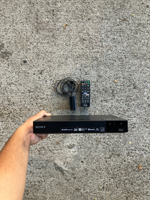 Sony 4K Upscaling 3D WiFi Bluray DVD Player
