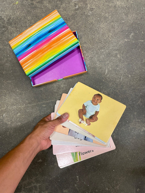 Baby Lovevery Flashcards In Box Set