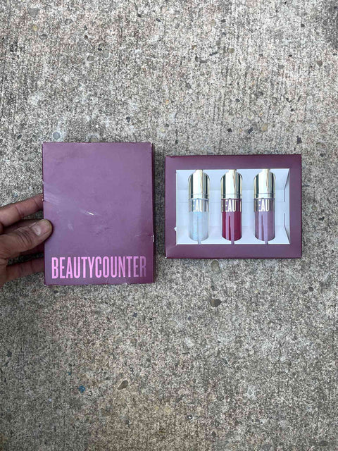 Beautycounter Mini Beyond Gloss Vault