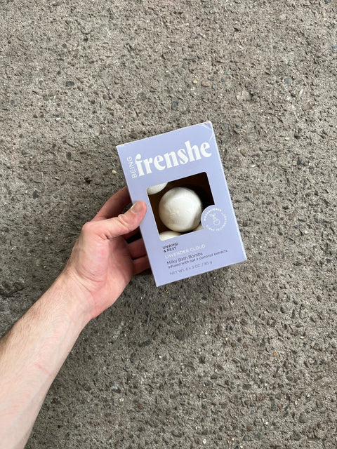 2 Frenshe Lavender Cloud Milky Bath Bombs