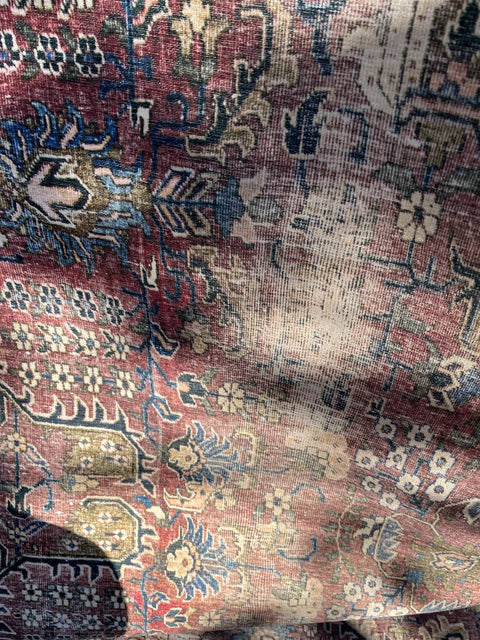 Big Persian-Like Rug, Clean Too, 80x58"