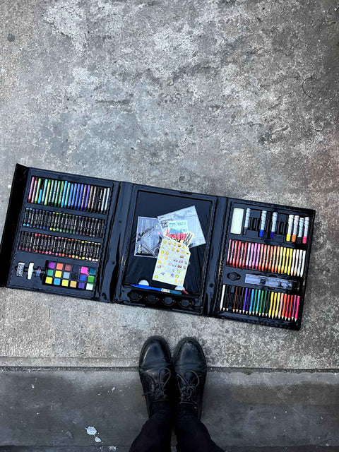 Biiiig Art Supplies Set