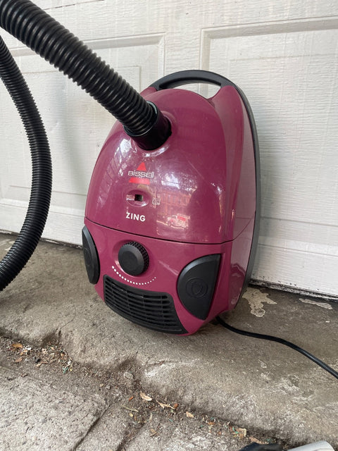 Bissell Zing Bagless Canister Vacuum