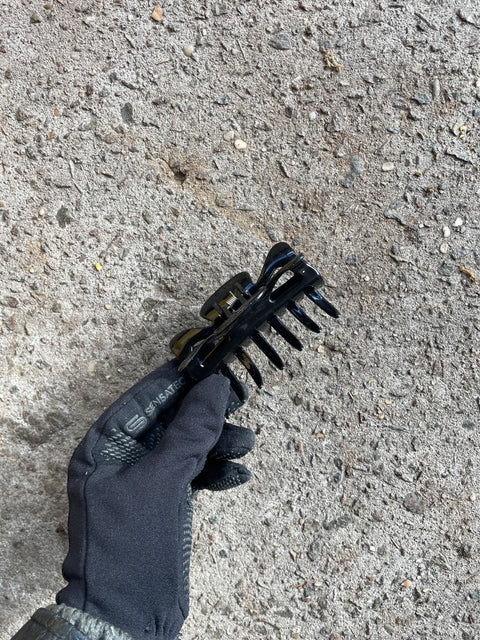 Black Hair Claw Clip