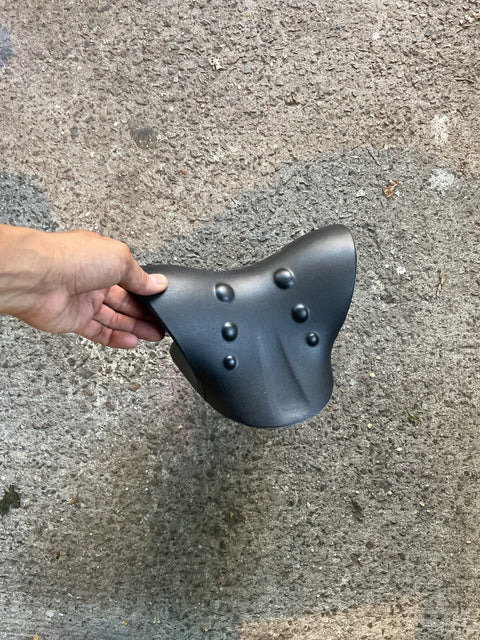 Black Therapeutic Neck Rest