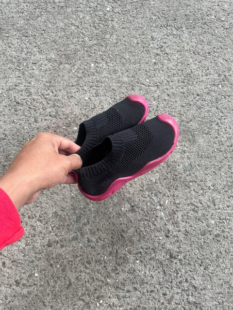 Shoes to Walk in a River With,  12.5-13 Kids