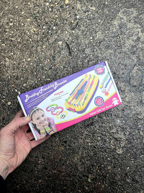 Braiding Friendship Bracelets Kit