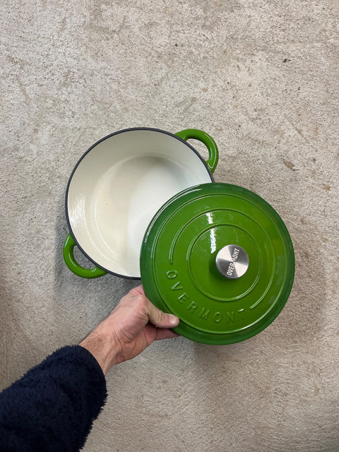 Brand New Overmont Cast Iron Dutch Oven, 5.5Qt