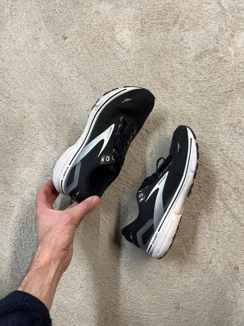 Brooks Ghost Running Shoes, Size US 8.5 W or 40 EU