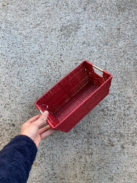 A Lil’ Red Basket To Organize Your Things
