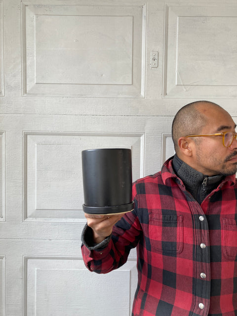 Another Slick Black Plant Pot With Saucer, 5”
