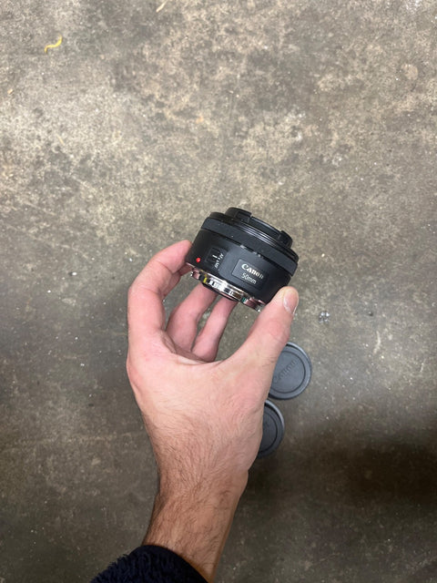 Canon EF 50mm f/1.8 STM