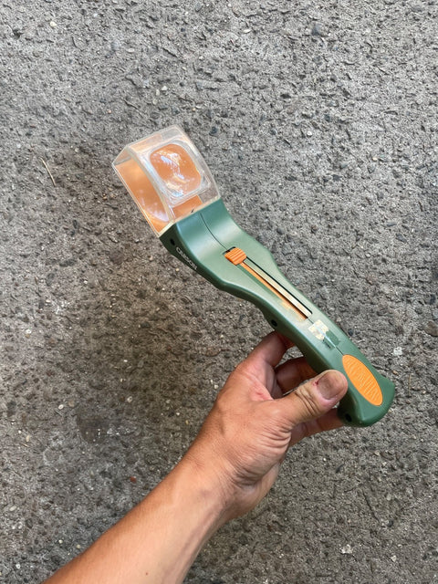 Carson BugView Quick Release Bug Catcher