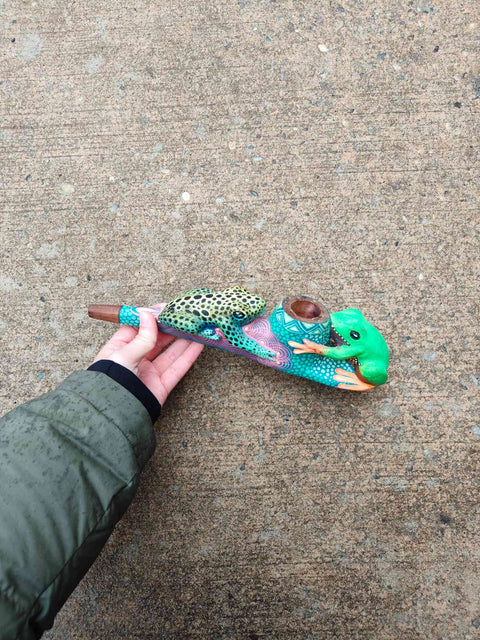 Ceremonial Frog Crack Pipe