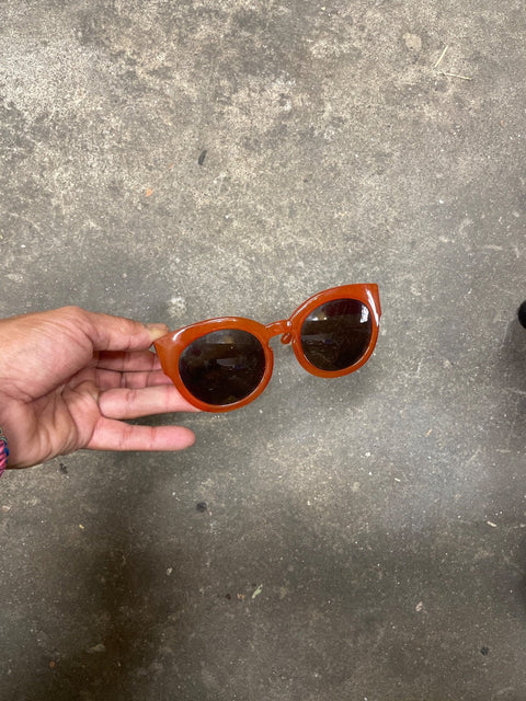 Chic Orange Sunglasses