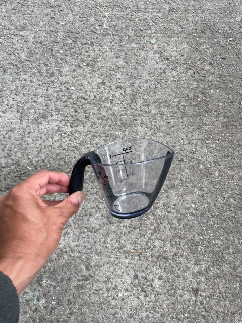 Clear Plastic Measuring Cup