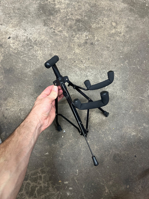 Collapsible Guitar Stand