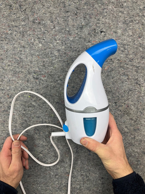 Conair Handheld Fabric Steamer