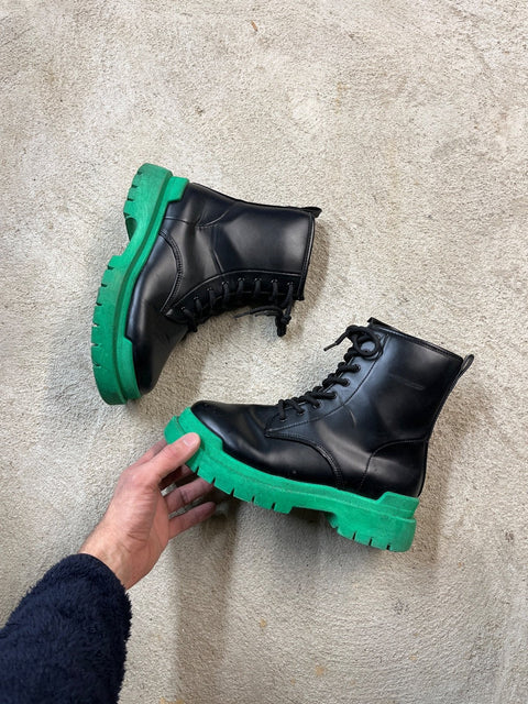 Cool Black Boots With Green Soles, Size 8.5 US W